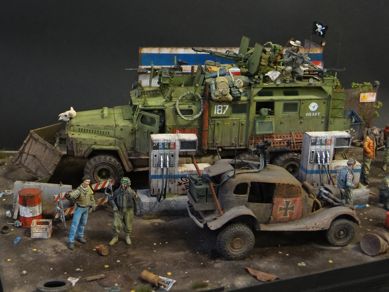 Dioramas and Vignettes: Road Warriors, photo #1