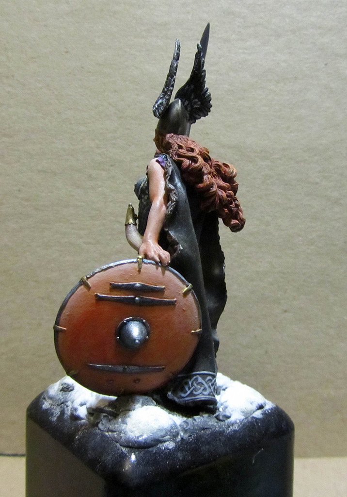 Figures: Brunhilda, photo #5