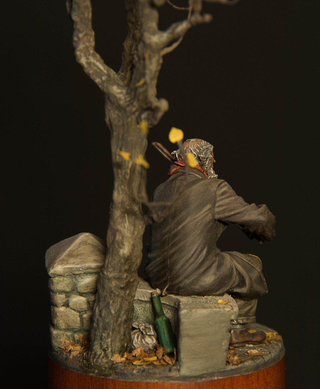 Dioramas and Vignettes: The old fiddler, photo #5