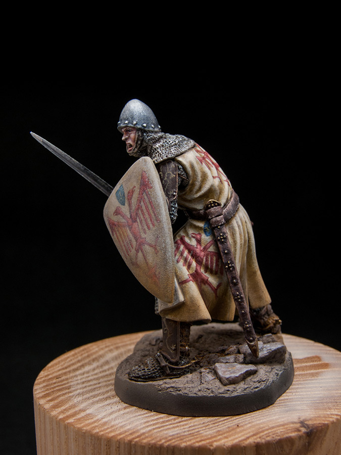 Figures: Italian knight, early XIV cent., photo #3