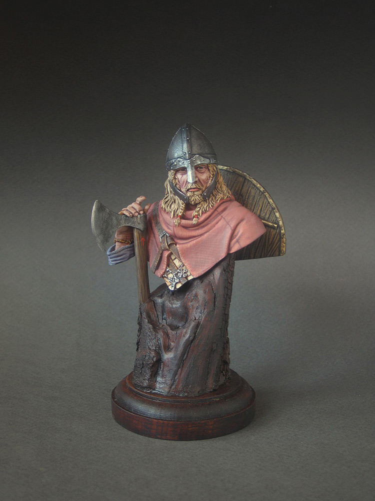 Figures: Viking, 905 A.D., photo #1