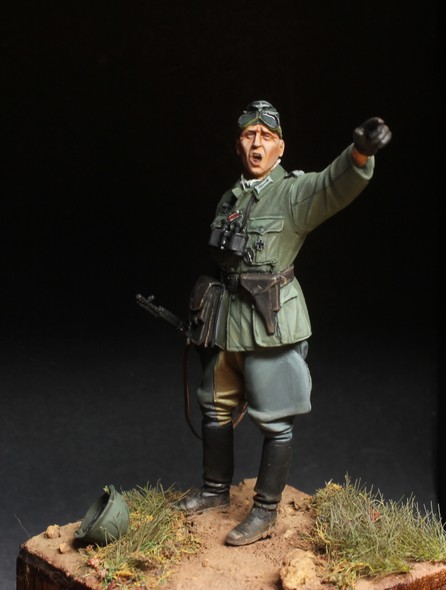 Figures: Oberleutnant, photo #4