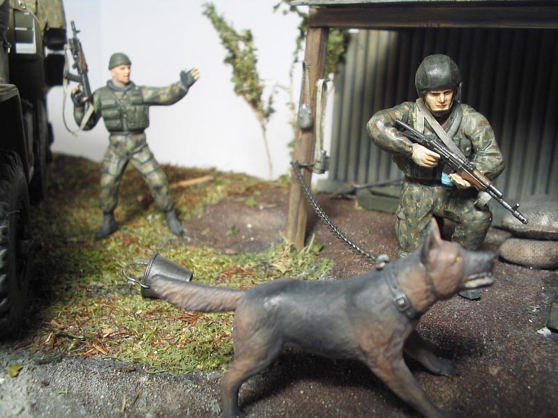 Dioramas and Vignettes: Alert at the checkpoint, photo #7