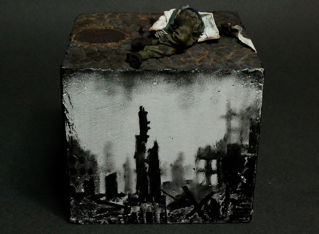 Dioramas and Vignettes: Fallen one, photo #3