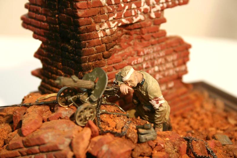 Dioramas and Vignettes: Alone, photo #2