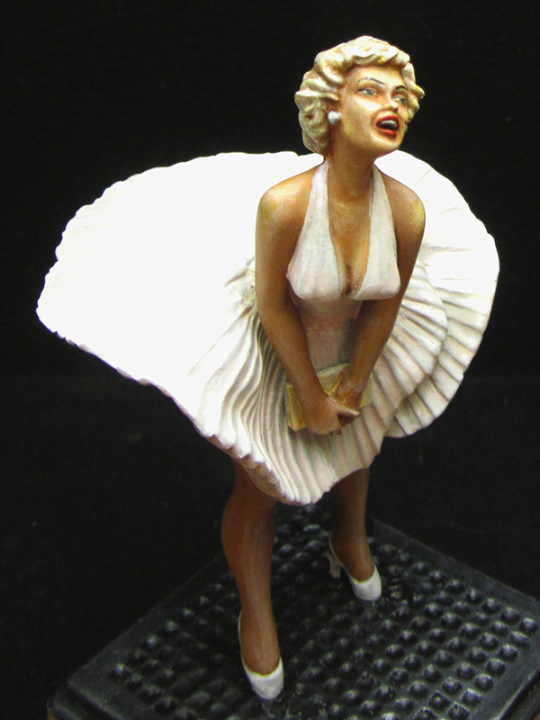 Figures: Marylin, photo #3