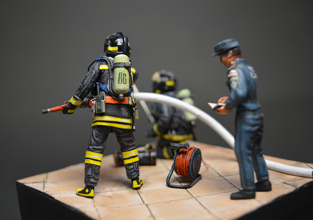 Figures: Firemen of 86th dept., photo #6