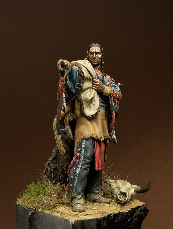 Figures: Sioux warrior, photo #2