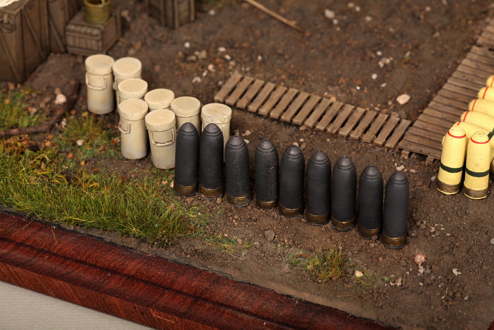 Dioramas and Vignettes: British 9.2 inch mortar at firing position, photo #29