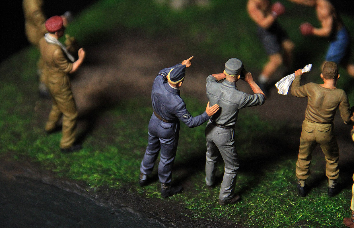 Dioramas and Vignettes: Friendly boxing match, photo #3