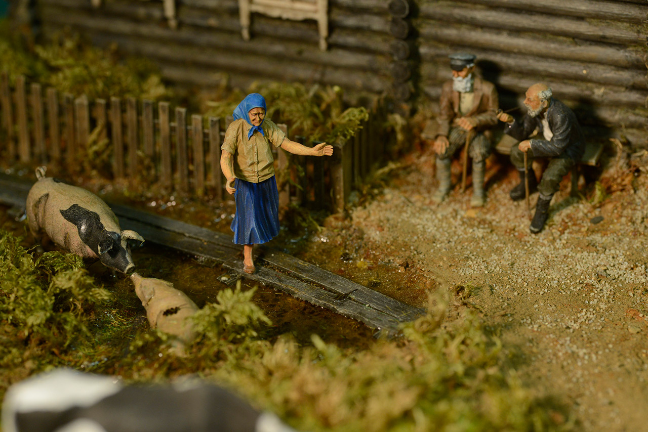 Dioramas and Vignettes: Eternal Call, photo #6