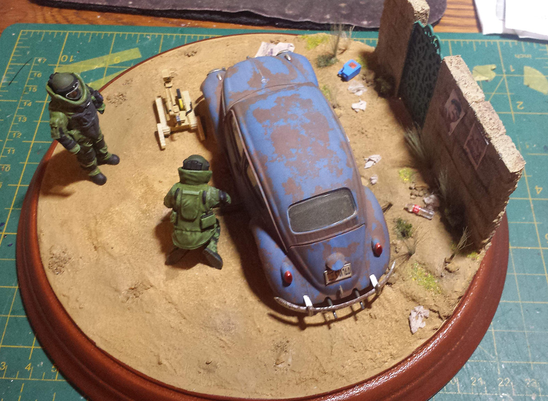 Dioramas and Vignettes: Cut the wire!, photo #3