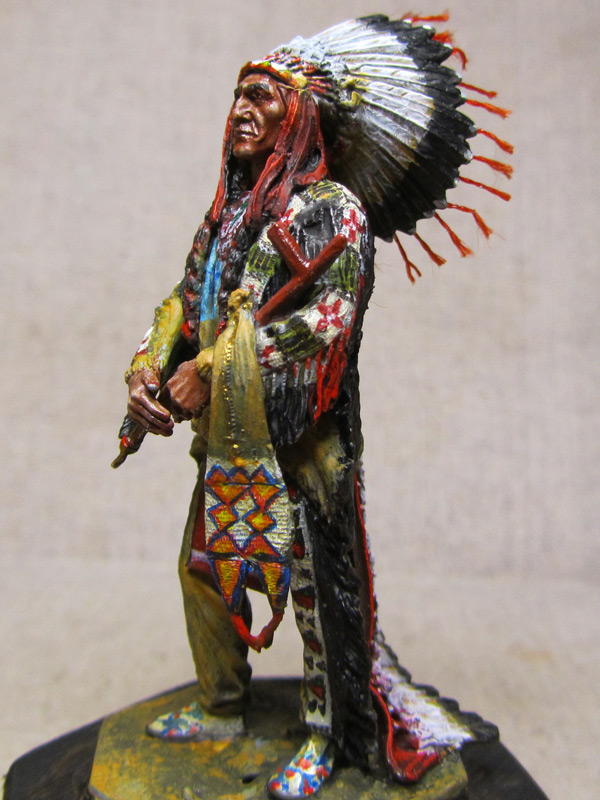 Figures: Sitting Bull, photo #1