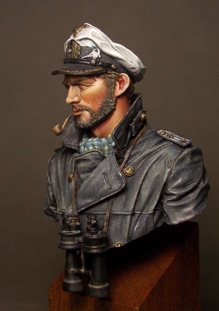 Figures: U-boat commander, WWII, photo #2