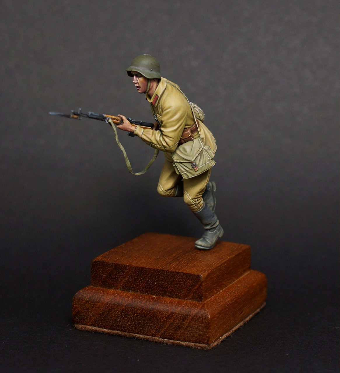 Figures: Red army trooper, 1941, photo #2