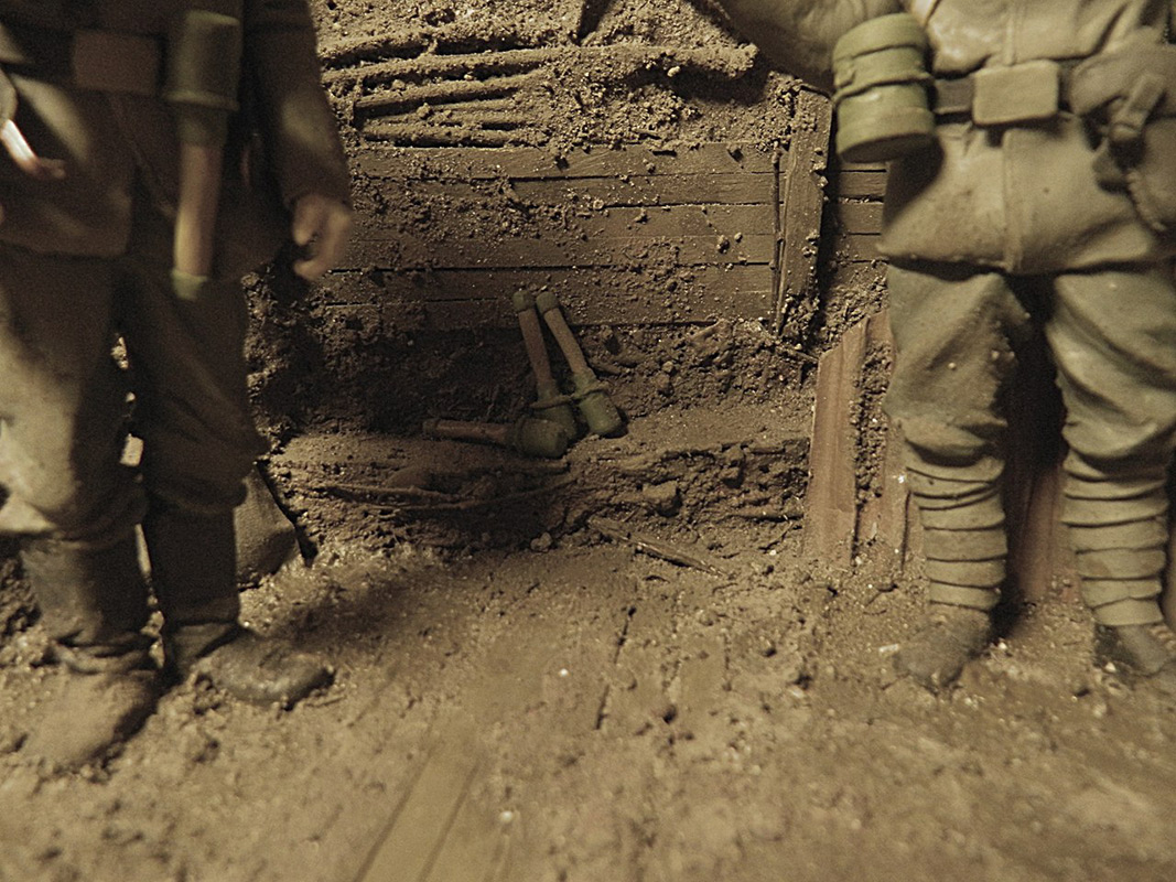 Sculpture: Trenches leading to hell, photo #8