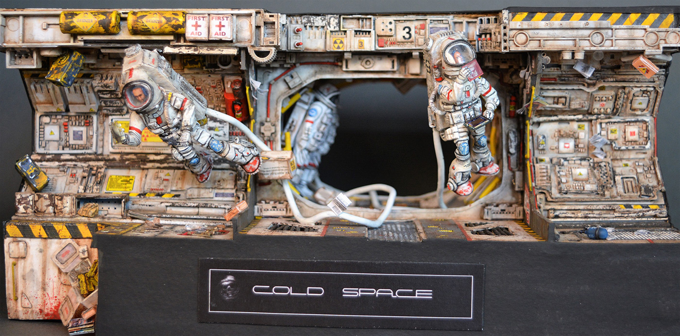 Dioramas and Vignettes: Cold space, photo #1