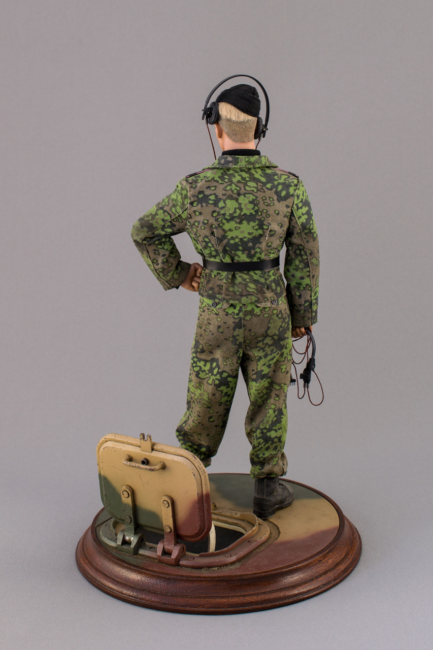 Фигурки: Танкист Tiger I. LSSAH, Бельгия, июнь 1944 г., фото #6