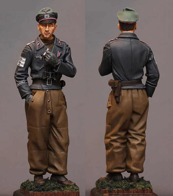 Figures: Grossdeutschland div. officer