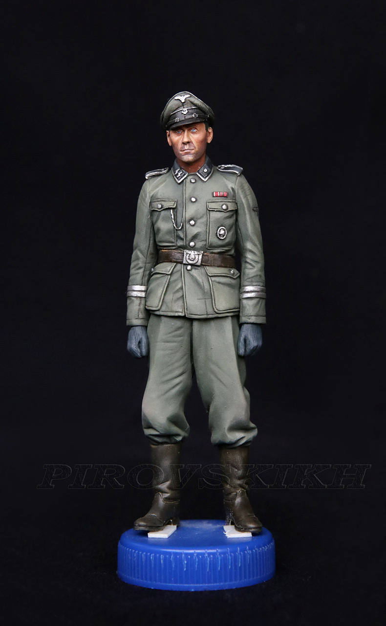 Figures: Company sergeant-major, photo #1