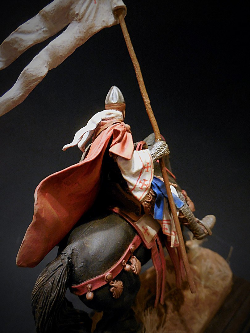 Figures: Mounted crusader, photo #9