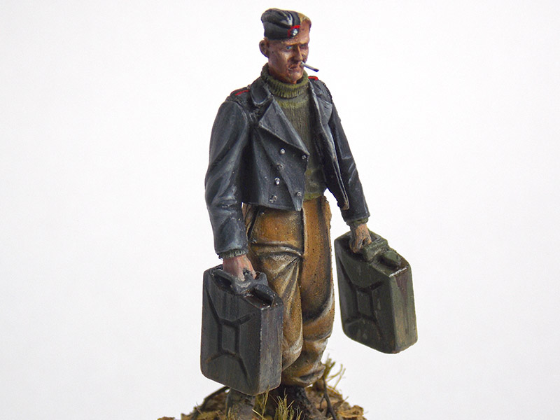 Figures: German SPG crewman, photo #3