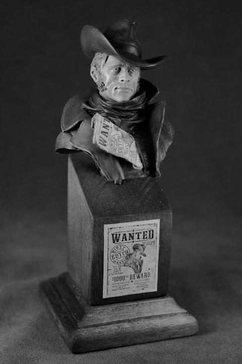 Figures: Wanted, photo #9