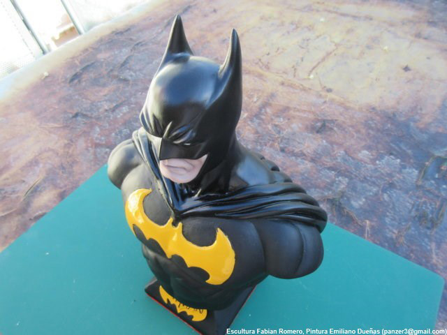 Sculpture: Batman, photo #4