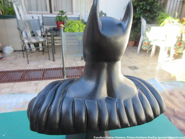 Sculpture: Batman, photo #8