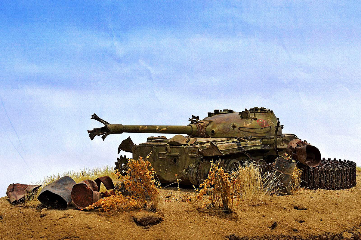 Dioramas and Vignettes: Abandoned T-62, photo #1