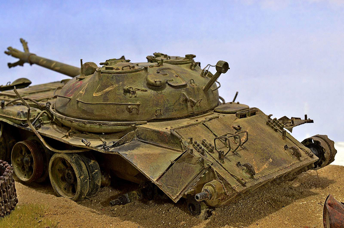 Dioramas and Vignettes: Abandoned T-62, photo #16