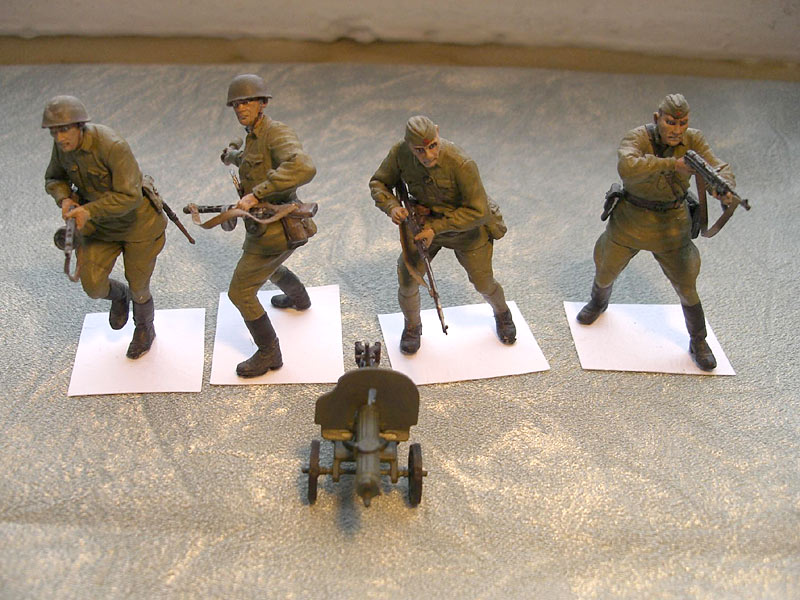 Dioramas and Vignettes: Hold the Line!!, photo #2