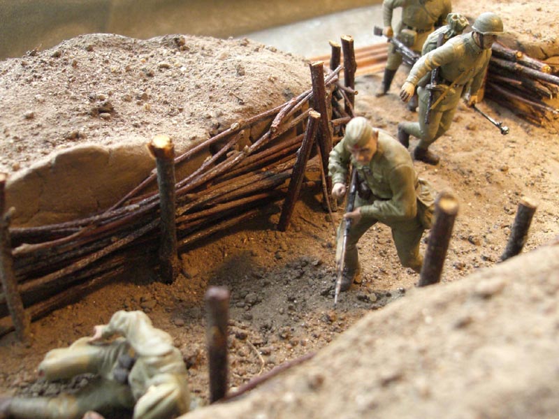 Dioramas and Vignettes: Hold the Line!!, photo #7