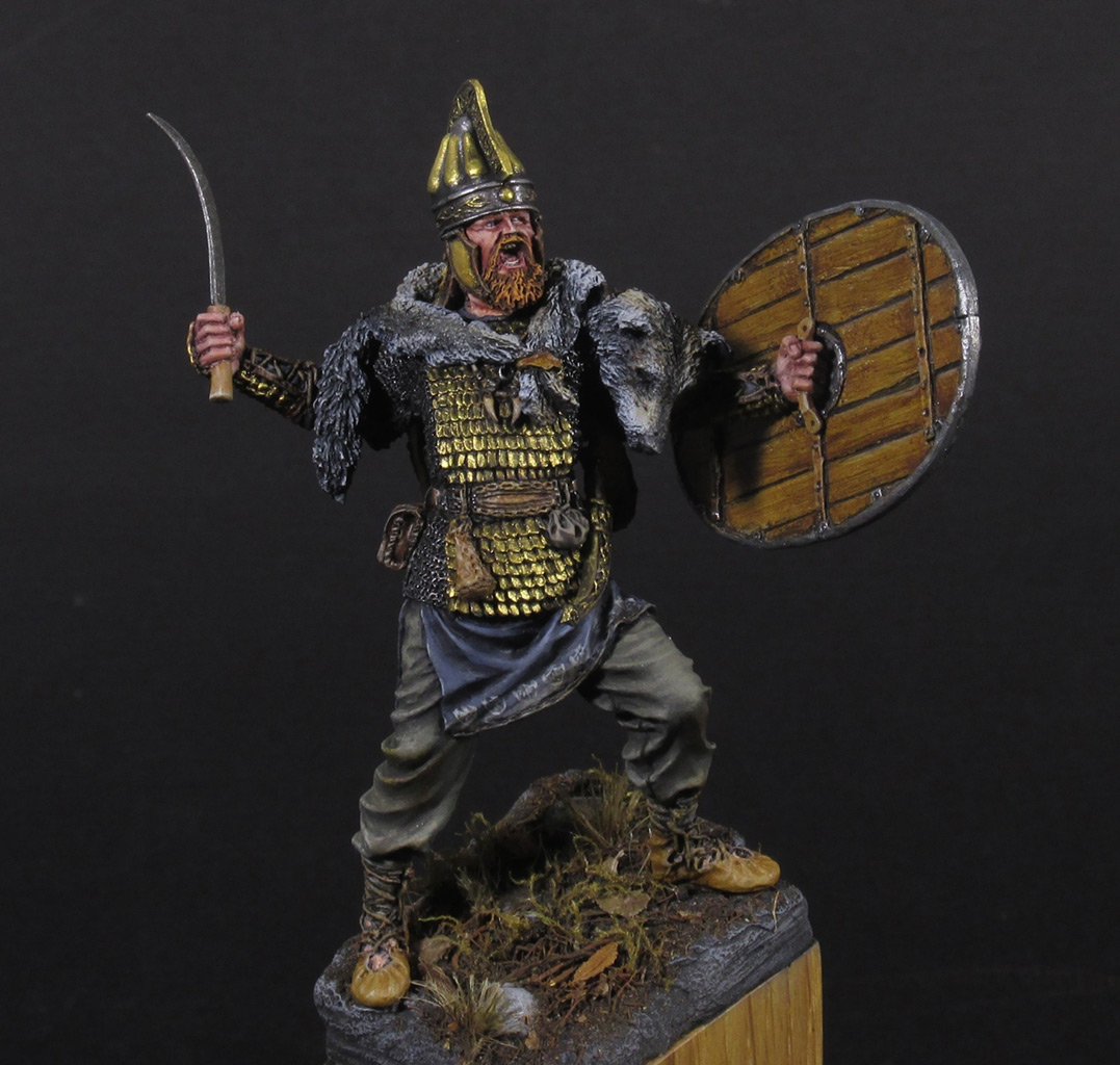Figures: Dacian warrior, photo #1