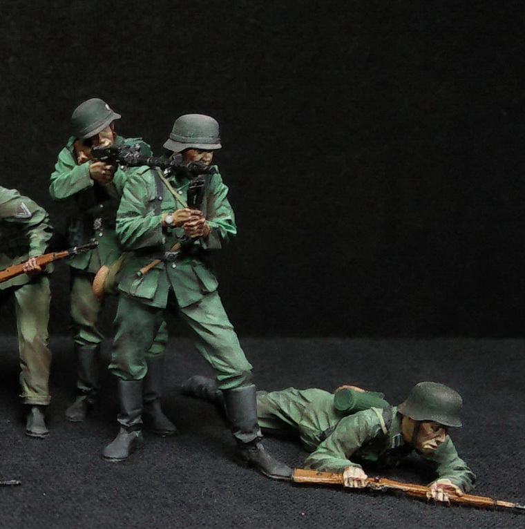 Figures: German Infantry in action, photo #10