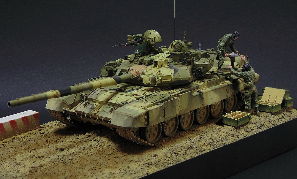 Dioramas and Vignettes: T-90A. Ammo loading, photo #2