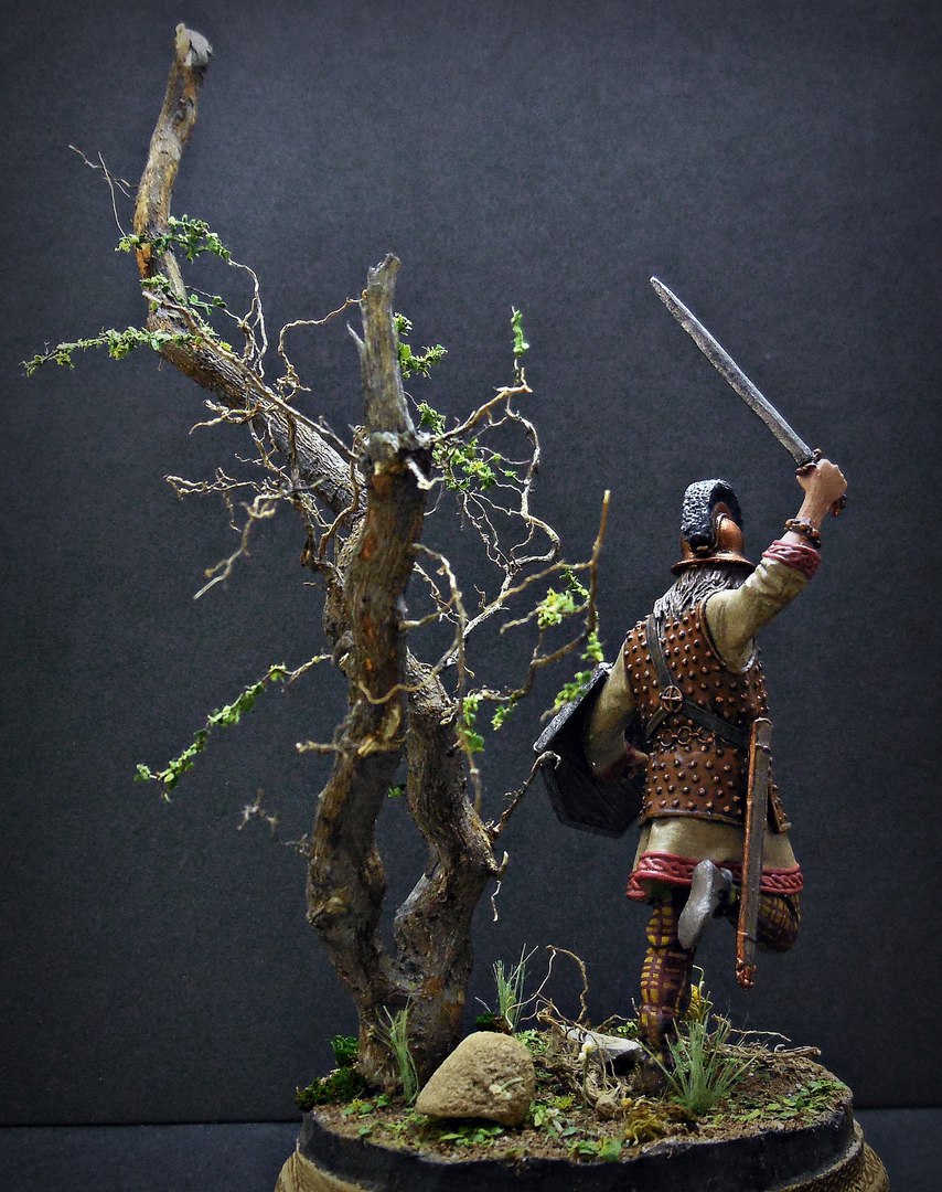 Figures: Gallic warrior I A.D., photo #2