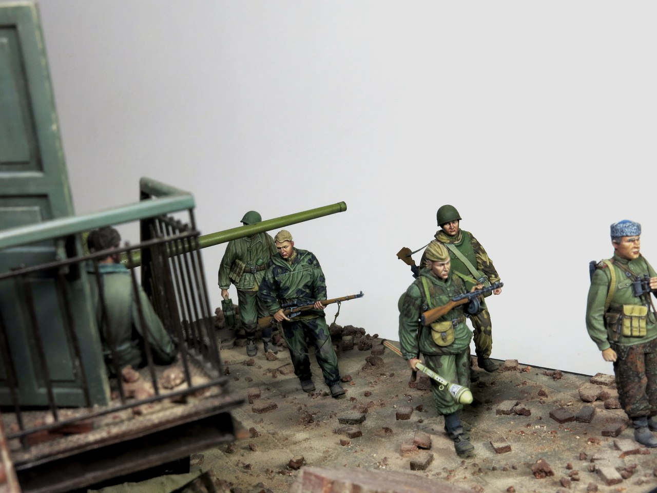 Dioramas and Vignettes: Tragoedia in finem, photo #11
