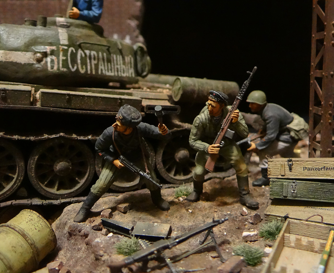 Dioramas and Vignettes: Berlin 1946, photo #10