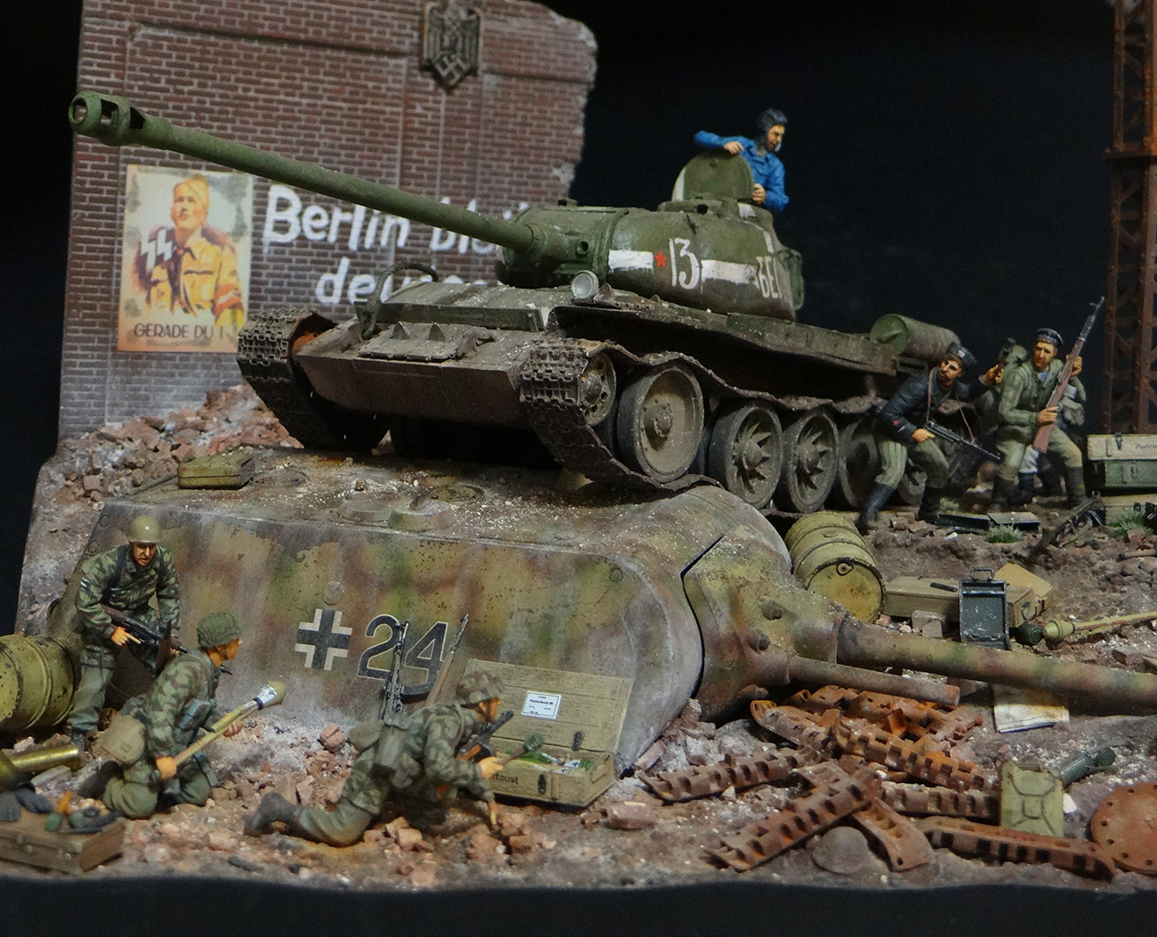 Dioramas and Vignettes: Berlin 1946, photo #4