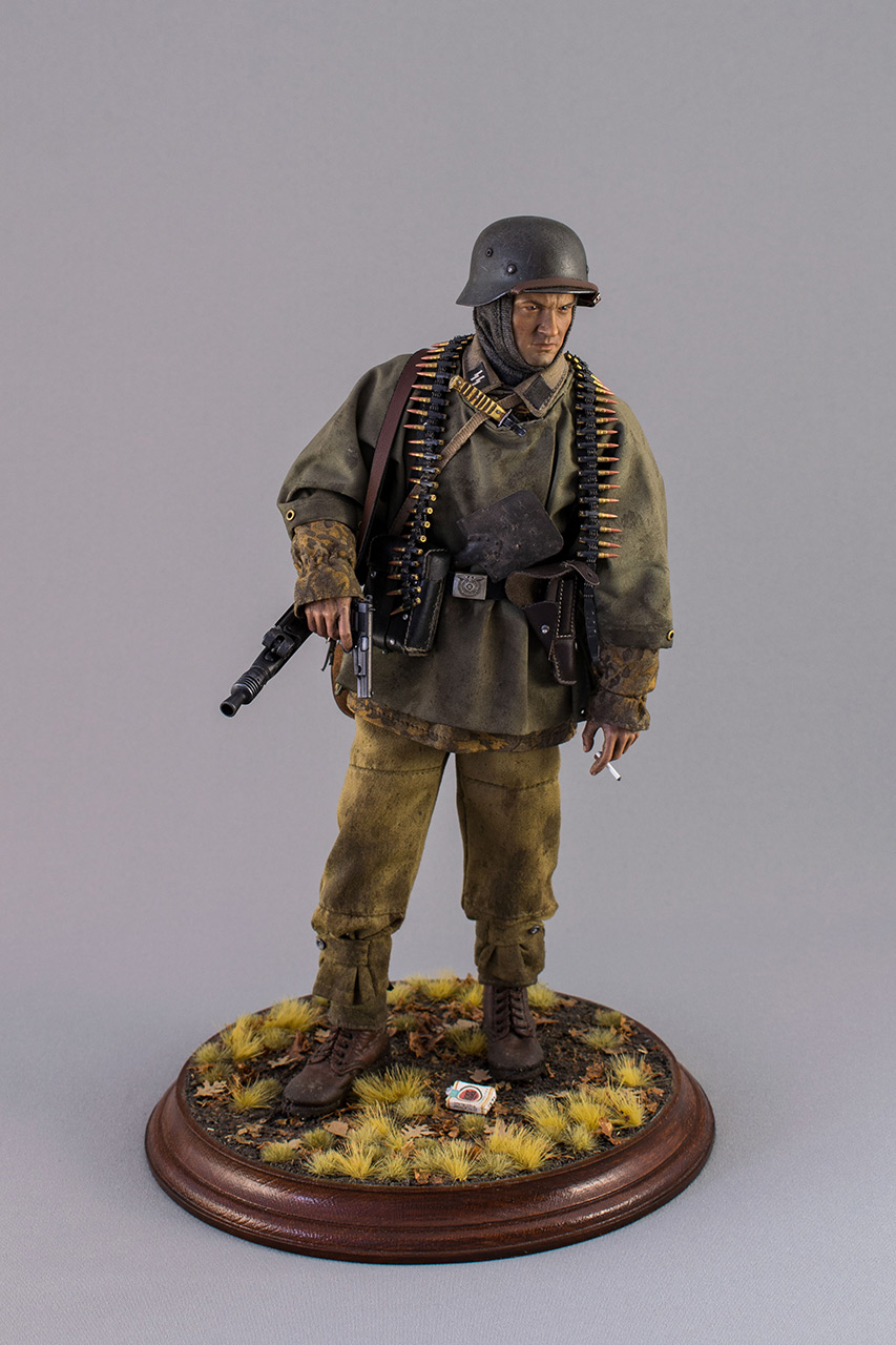 Figures: SS machine gunner, Kampfgruppe Hansen, photo #10