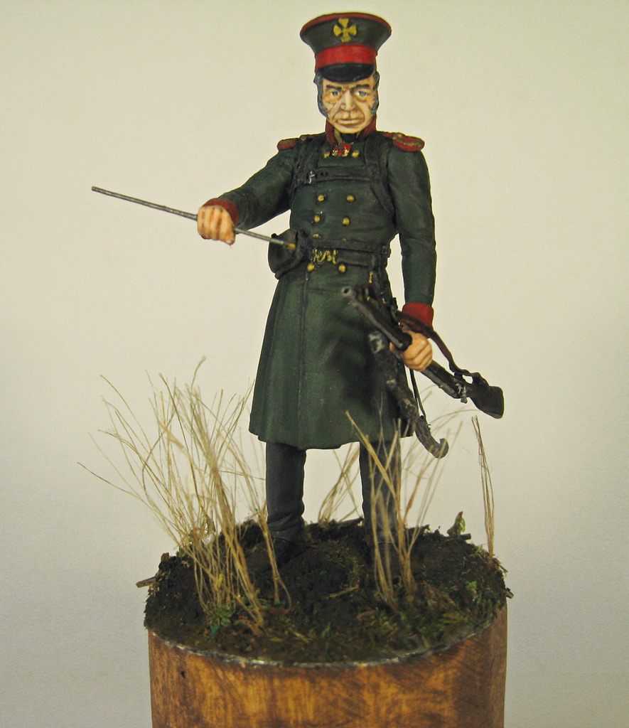 Figures: Senior officer, St.Petersburg home guard, photo #7