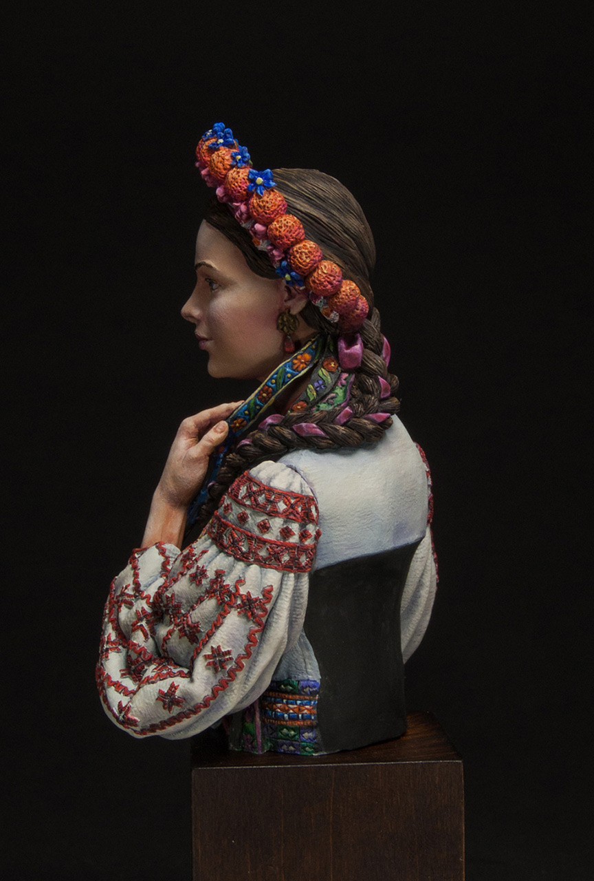 Figures: Marusya Churay, Ukrainian girl, photo #3