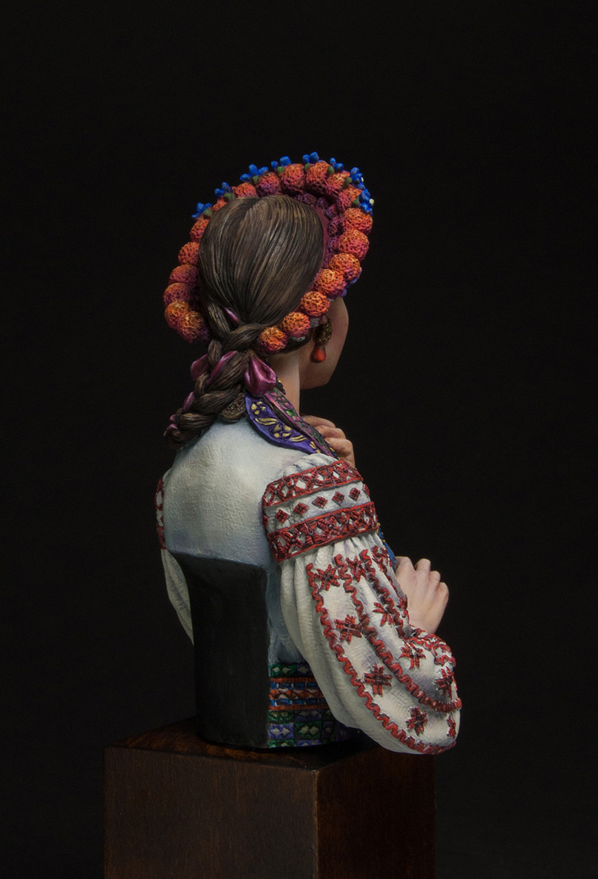 Figures: Marusya Churay, Ukrainian girl, photo #4