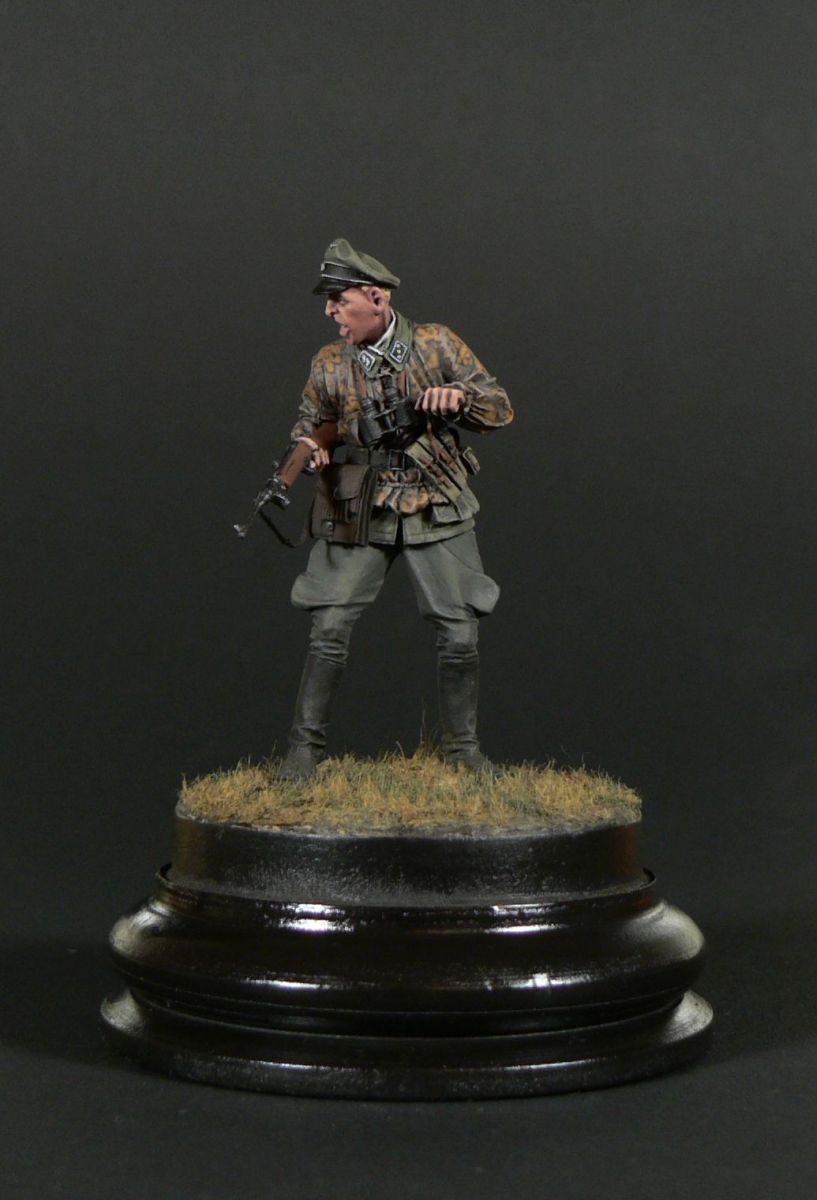 Figures: German Officer, photo #1