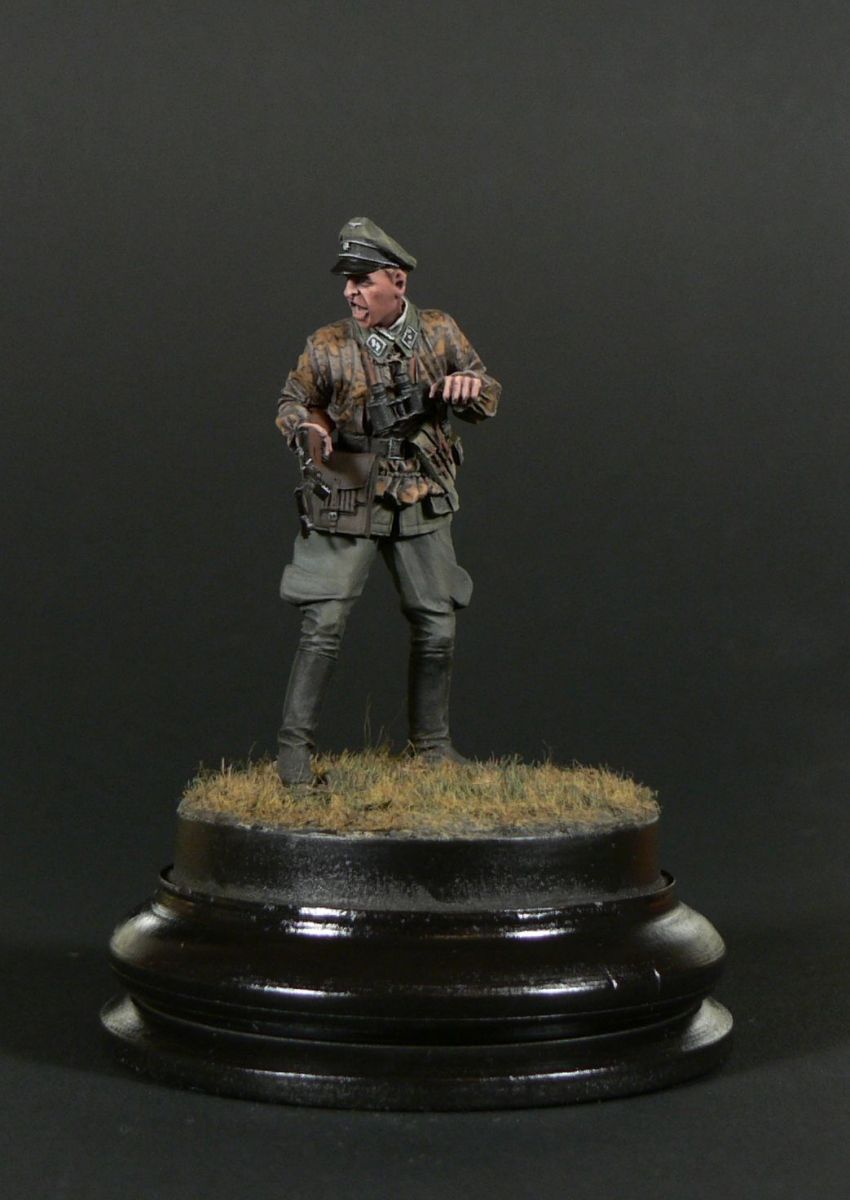 Figures: German Officer, photo #10