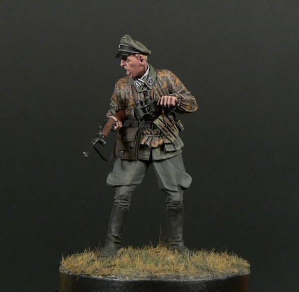 Figures: German Officer