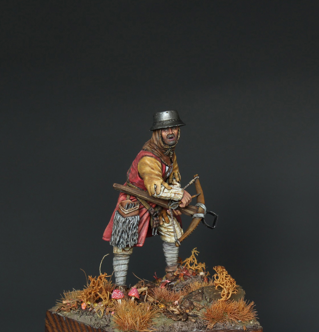 Figures: The Hunt of Rosenbergs, photo #6