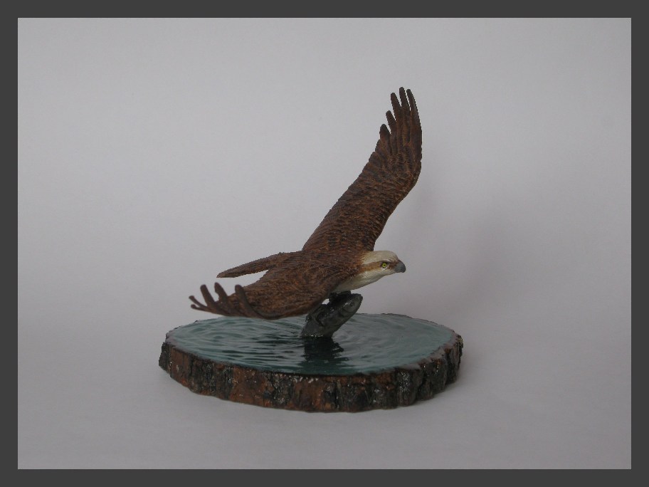 Sculpture: Osprey with prey, photo #3