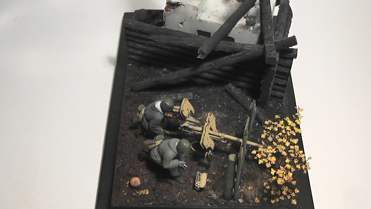 Dioramas and Vignettes: Fight in the smouldering ruins, photo #2
